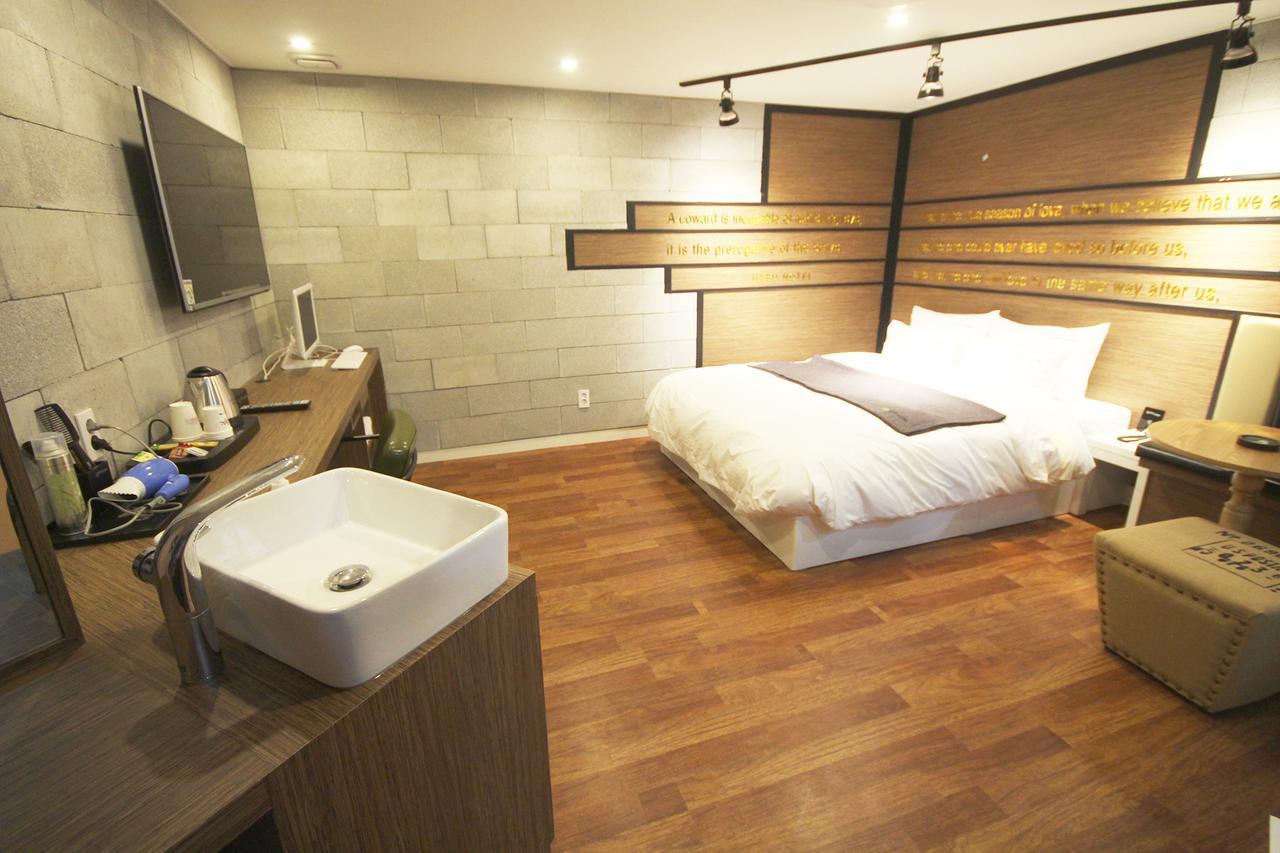 Haru Hotel Gimhae Экстерьер фото