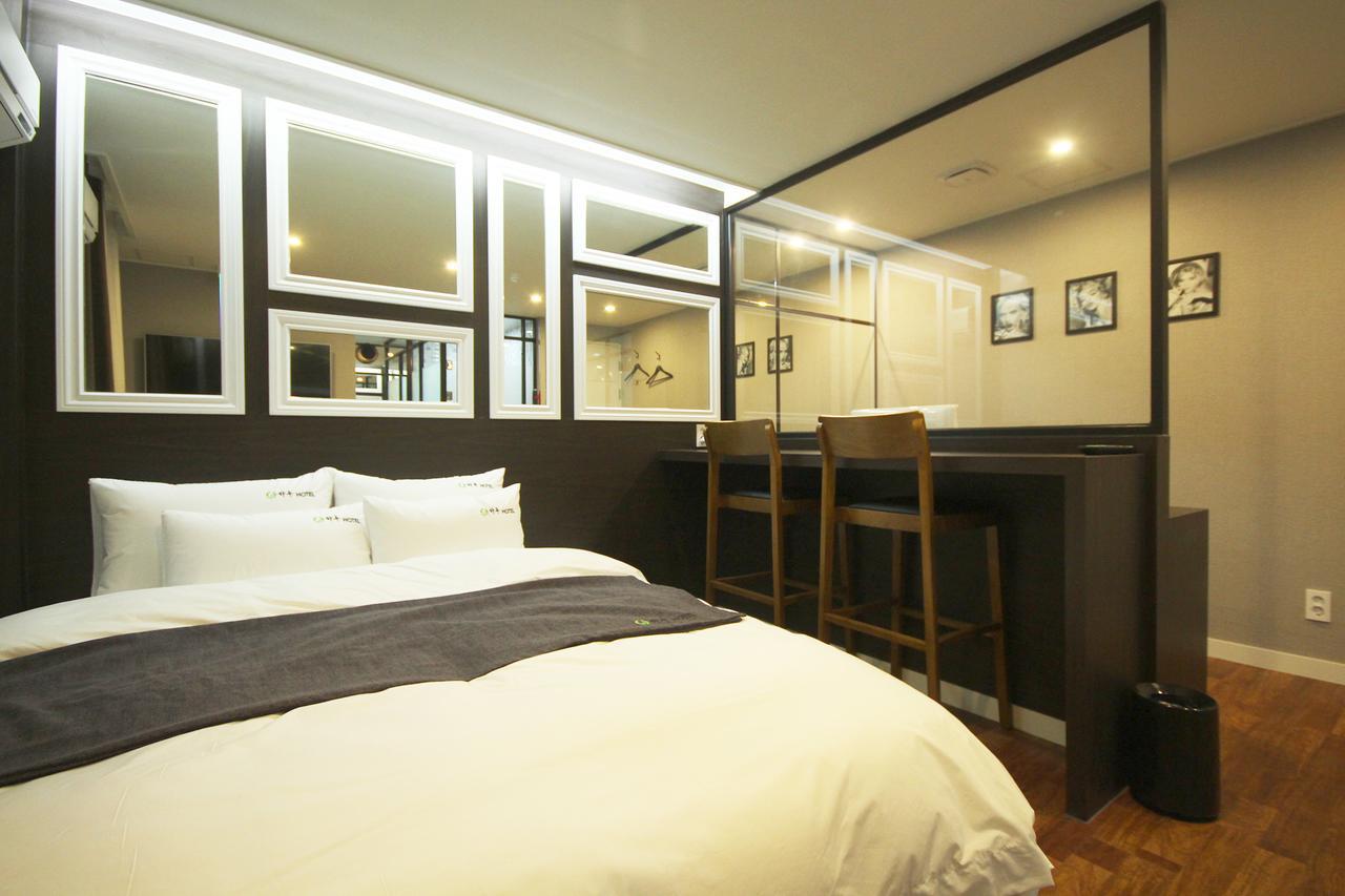 Haru Hotel Gimhae Экстерьер фото